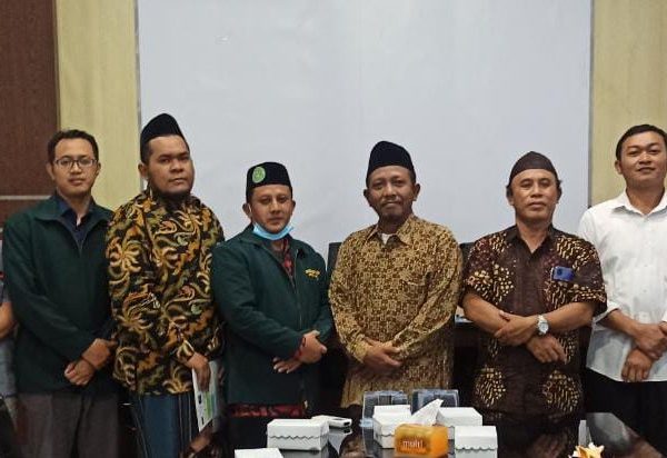 MOU Sekolah Tinggi Ilmu Ekonomi Syariah Babussalam dan IAI Al Qolam Malang